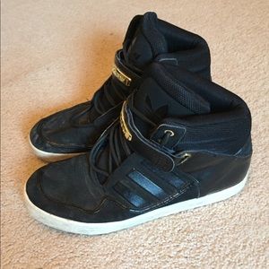 Men’s Adidas High Top Shoes